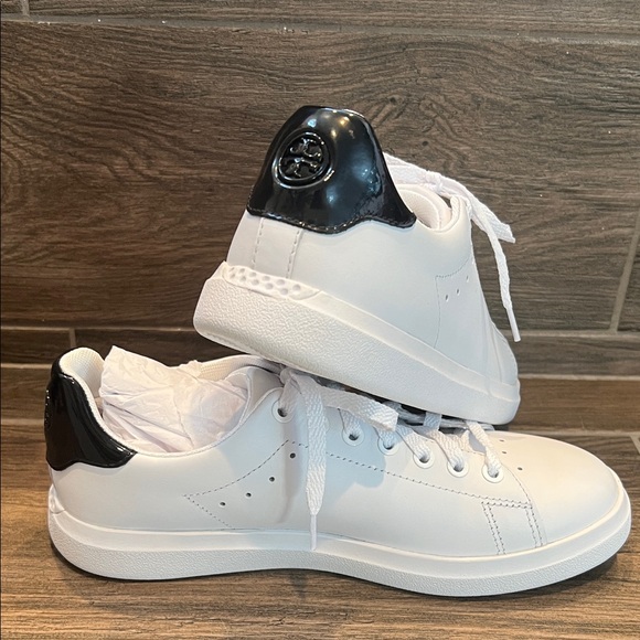NWT Tory Burch Howell Court White and Black Sneakers - Picture 9 of 10